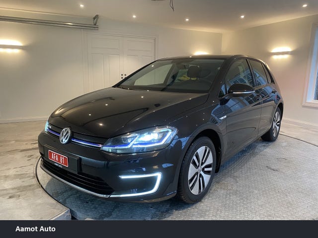 WVWZZZAUZJW911192 2018 VOLKSWAGEN GOLF-0