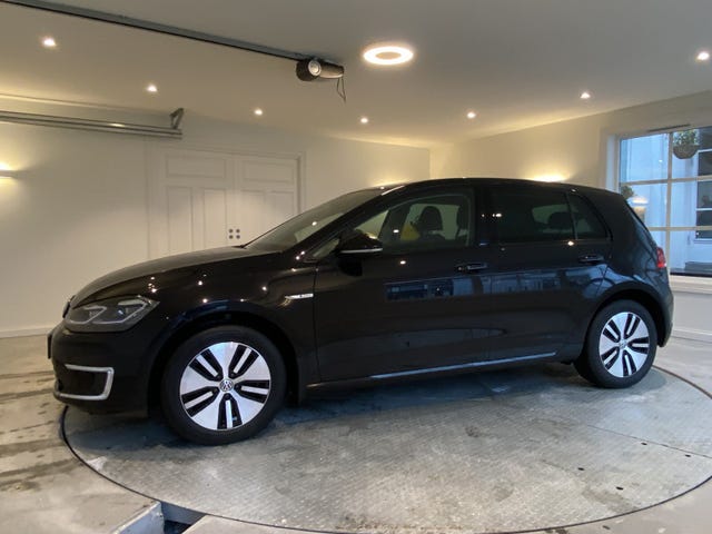 WVWZZZAUZJW911192 2018 VOLKSWAGEN GOLF-5