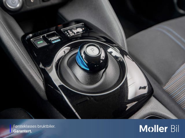 2020 NISSAN LEAF - 11