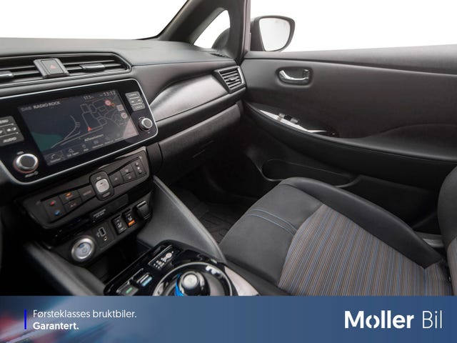 2020 NISSAN LEAF - 12