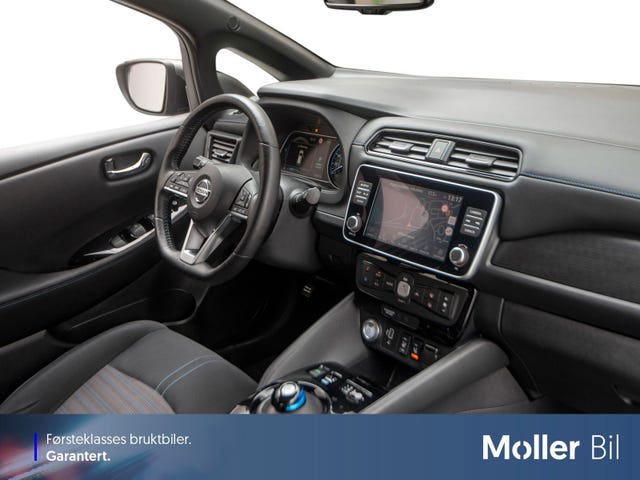 2020 NISSAN LEAF - 26