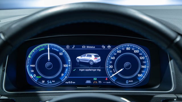 2019 VOLKSWAGEN GOLF - 22