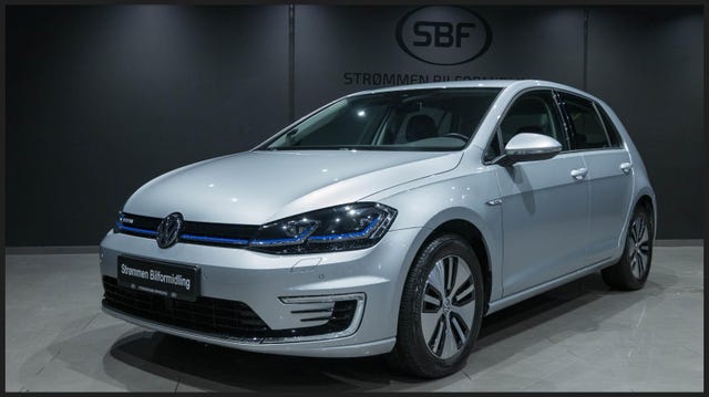 WVWZZZAUZK8907140 2019 VOLKSWAGEN GOLF-0