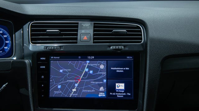 2019 VOLKSWAGEN GOLF - 11