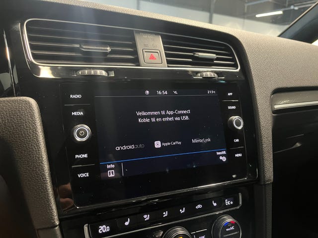 2019 VOLKSWAGEN GOLF - 18