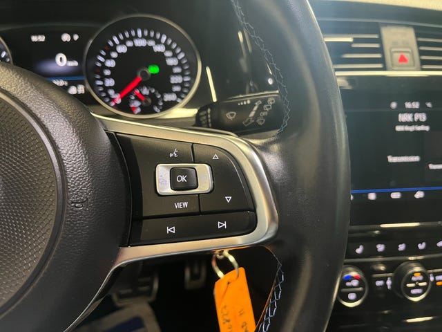 2019 VOLKSWAGEN GOLF - 14