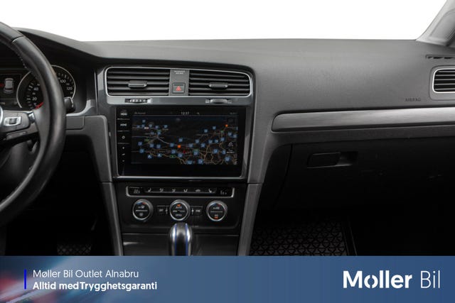 2018 VOLKSWAGEN GOLF - 23