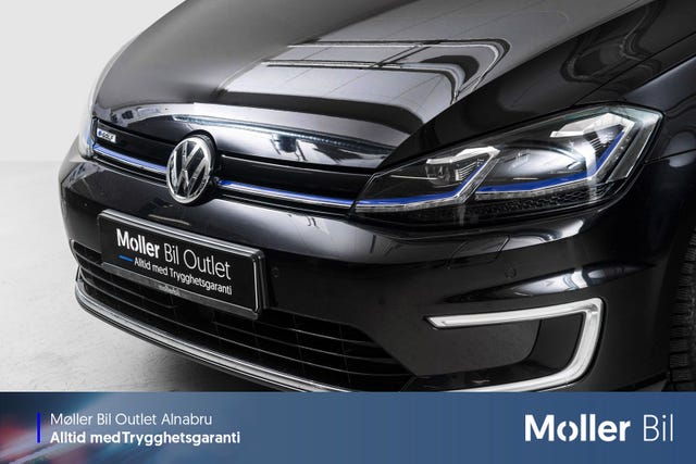 WVWZZZAUZJ8907460 2018 VOLKSWAGEN GOLF-4