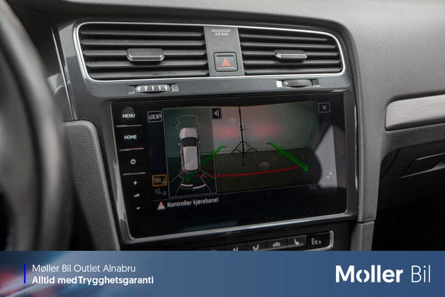 2018 VOLKSWAGEN GOLF - 24