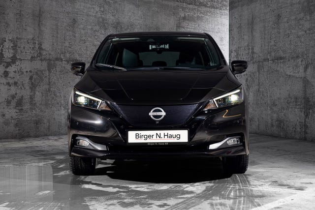 SJNFAAZE1U0168579 2022 NISSAN LEAF-2