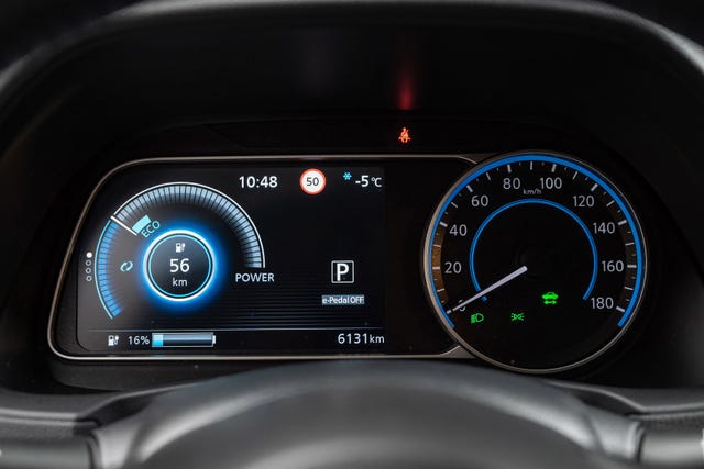 2022 NISSAN LEAF - 14