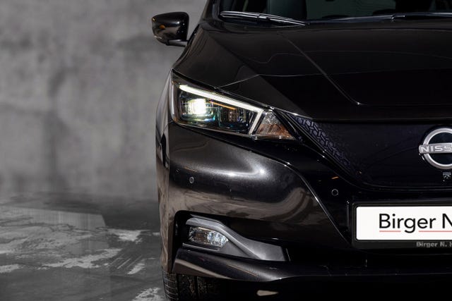 2022 NISSAN LEAF - 7