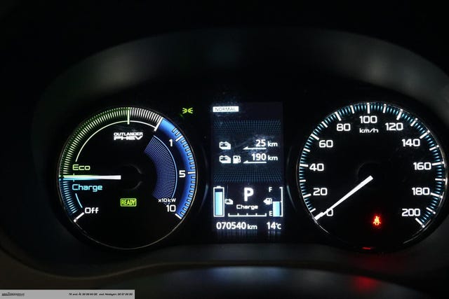 2020 MITSUBISHI OUTLANDER - 14