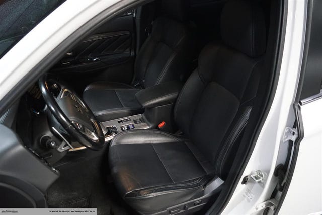 2020 MITSUBISHI OUTLANDER - 10
