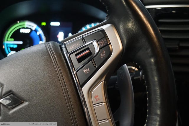 2020 MITSUBISHI OUTLANDER - 17