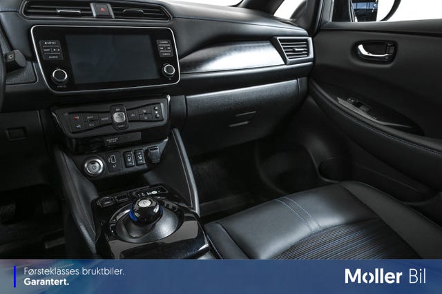 2020 NISSAN LEAF - 10