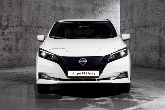 SJNFAAZE1U0169018 2022 NISSAN LEAF-2