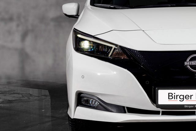 2022 NISSAN LEAF - 7