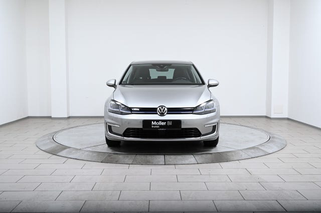 2018 VOLKSWAGEN GOLF - 8