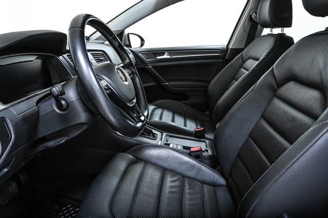2018 VOLKSWAGEN GOLF - 15