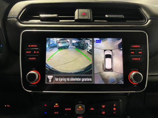 2020 NISSAN LEAF - 18