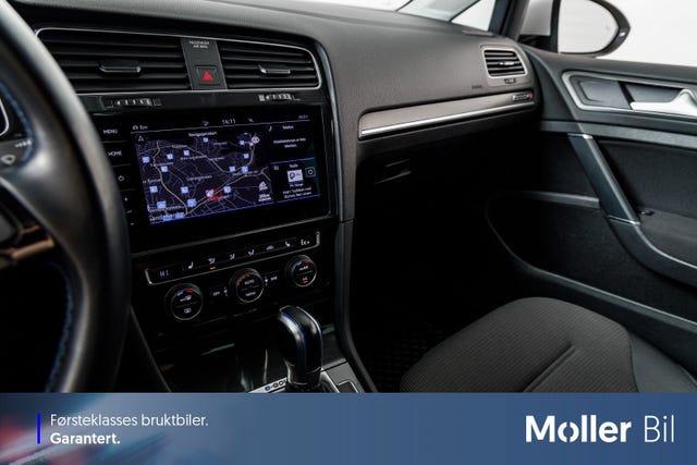 2019 VOLKSWAGEN GOLF - 24
