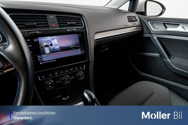 2019 VOLKSWAGEN GOLF - 23