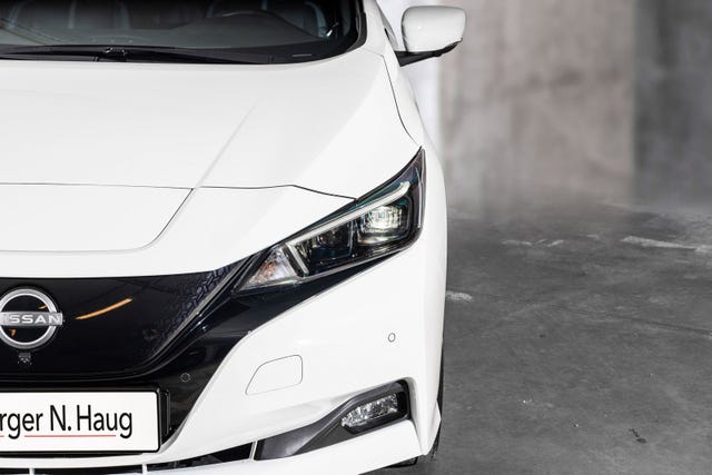 SJNFAAZE1U0169218 2022 NISSAN LEAF-2