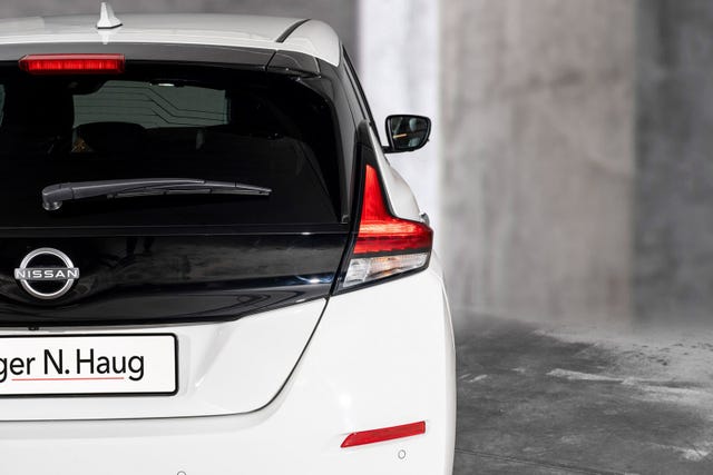 SJNFAAZE1U0169218 2022 NISSAN LEAF-5