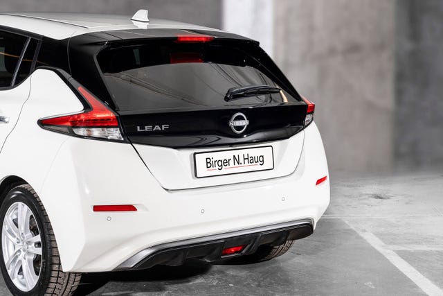 2022 NISSAN LEAF - 7