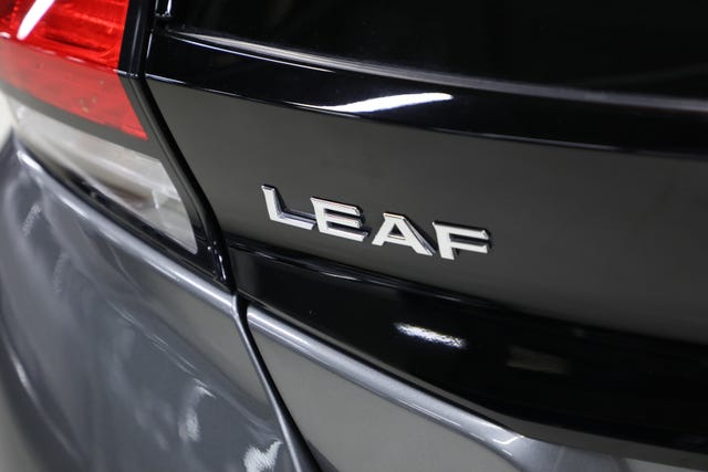 2019 NISSAN LEAF - 9