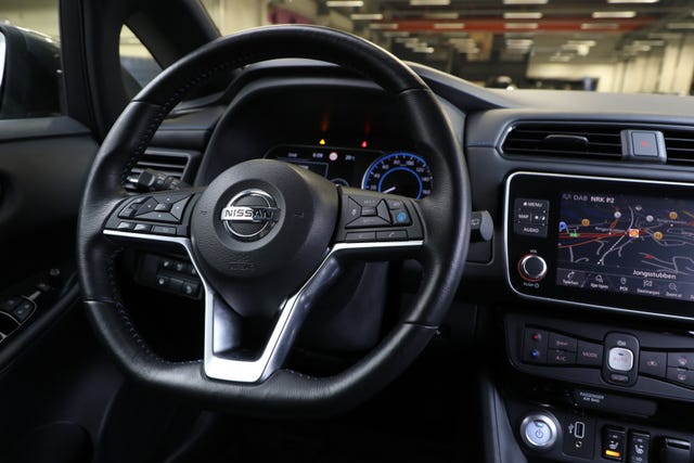 2019 NISSAN LEAF - 14