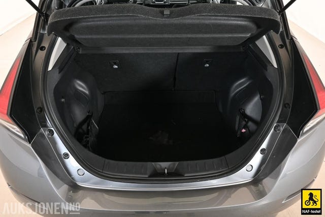 2022 NISSAN LEAF - 15
