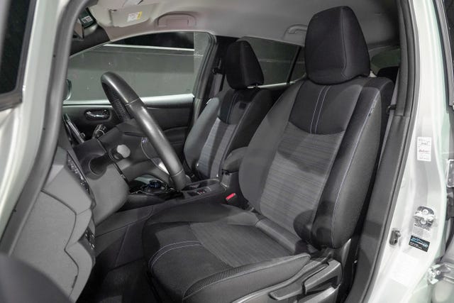 2020 NISSAN LEAF - 22