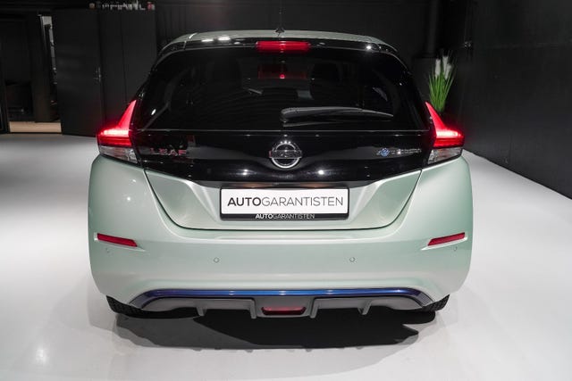 2020 NISSAN LEAF - 7
