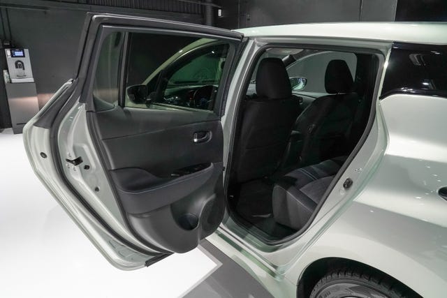 2020 NISSAN LEAF - 46