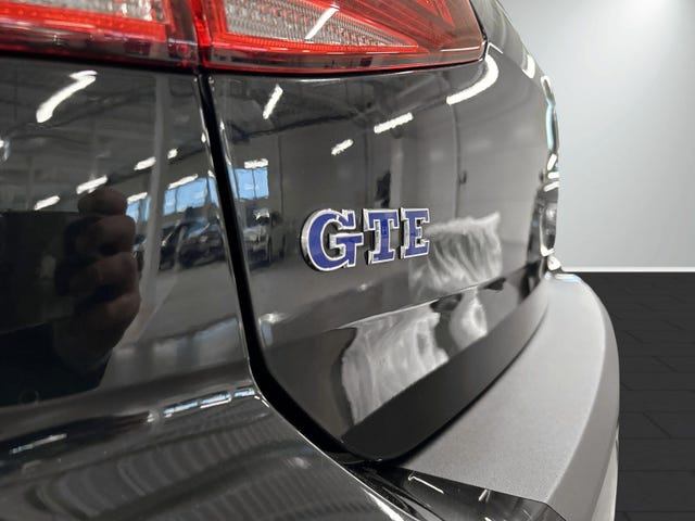 2018 VOLKSWAGEN GOLF - 19
