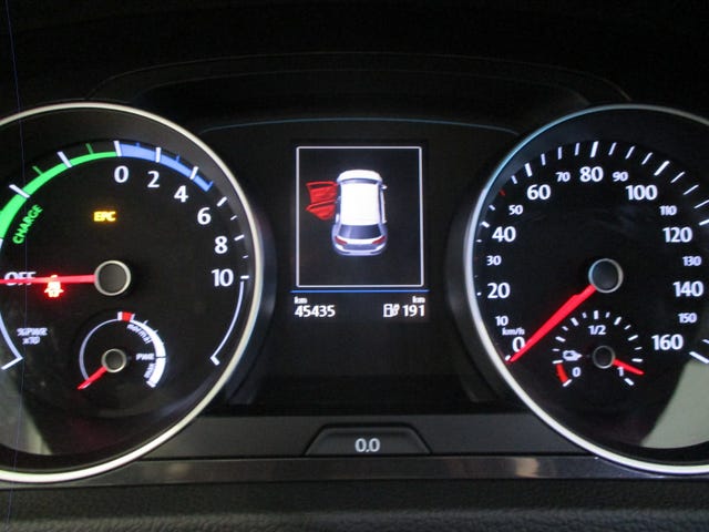 2019 VOLKSWAGEN GOLF - 10