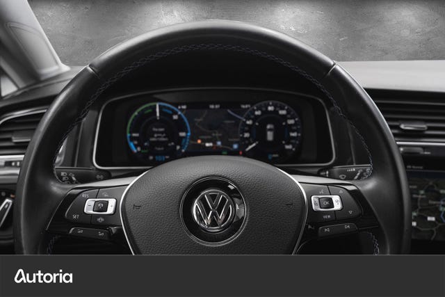 2019 VOLKSWAGEN GOLF - 15