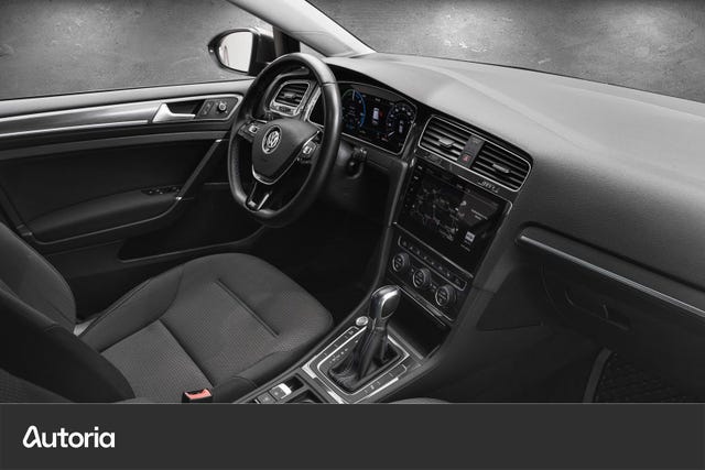 2019 VOLKSWAGEN GOLF - 24