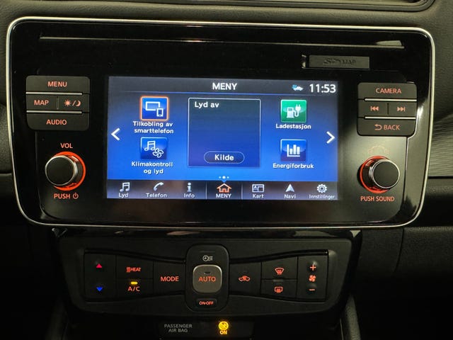 2018 NISSAN LEAF - 16