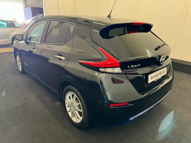 SJNFAAZE1U0016905 2018 NISSAN LEAF-5