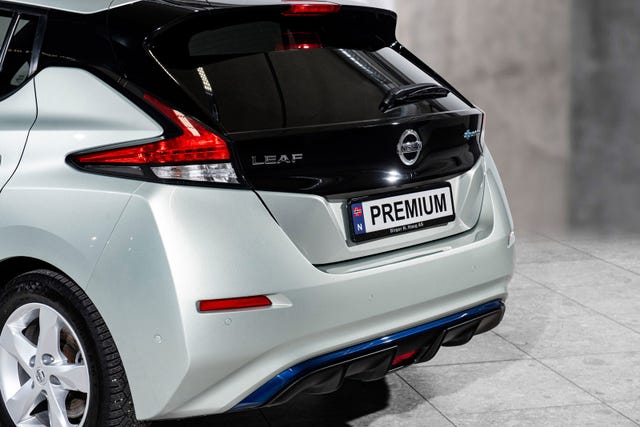 2020 NISSAN LEAF - 7