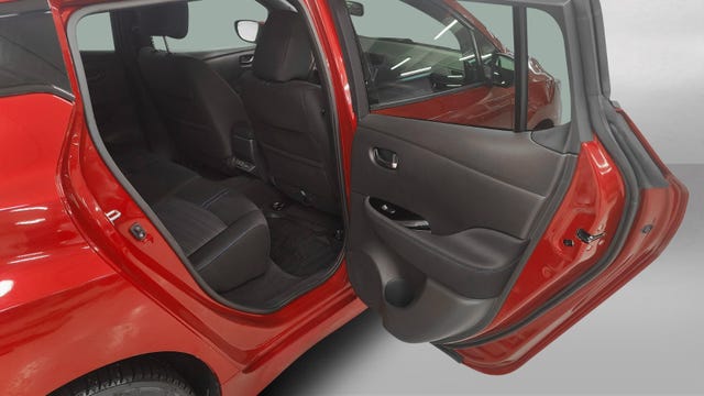 2020 NISSAN LEAF - 21