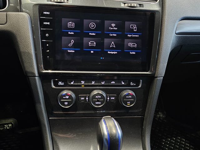 2019 VOLKSWAGEN GOLF - 24
