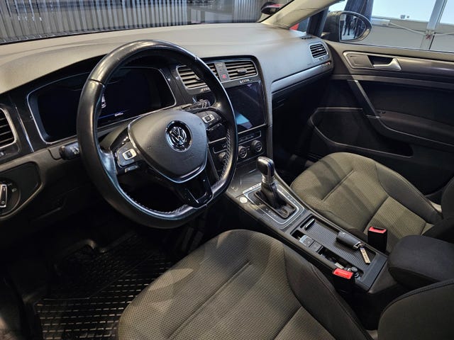 2019 VOLKSWAGEN GOLF - 11