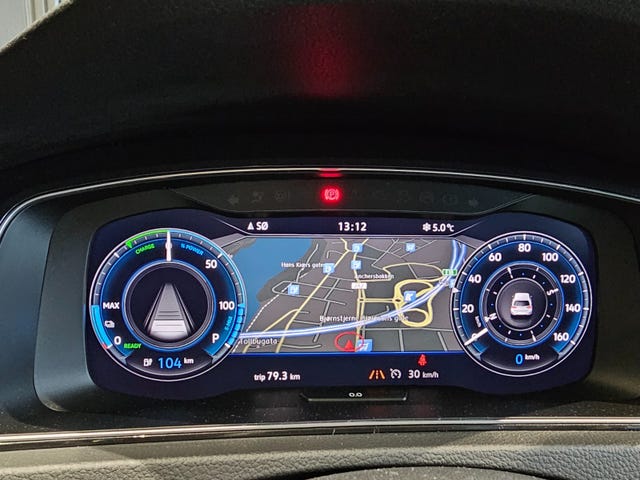 2019 VOLKSWAGEN GOLF - 21