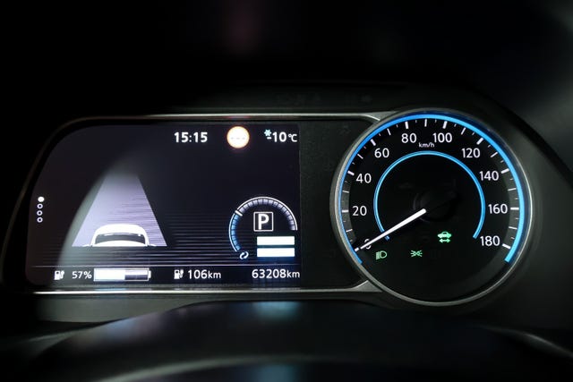 2018 NISSAN LEAF - 27