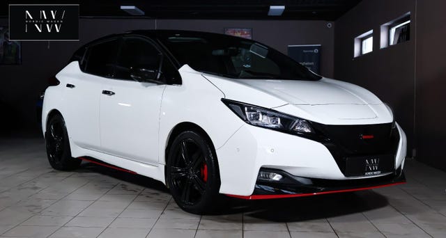 SJNFAAZE1U0024466 2018 NISSAN LEAF-0