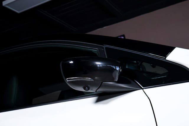 2018 NISSAN LEAF - 37
